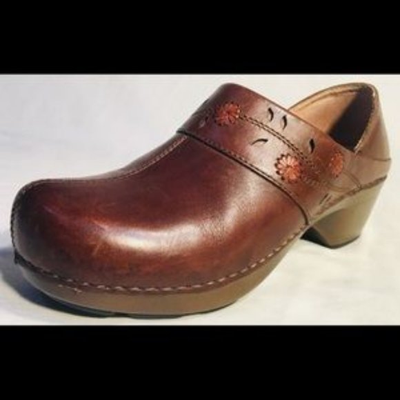 summer danskos